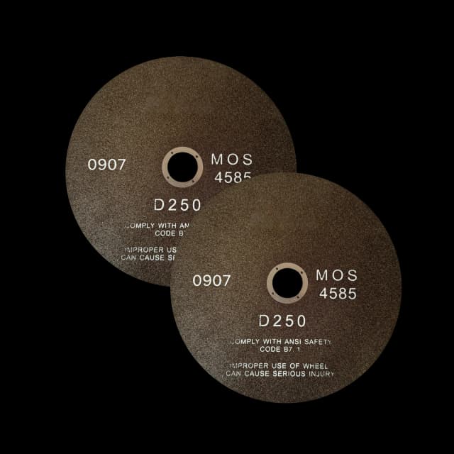 Abrasive cutting wheels for weld sectioning