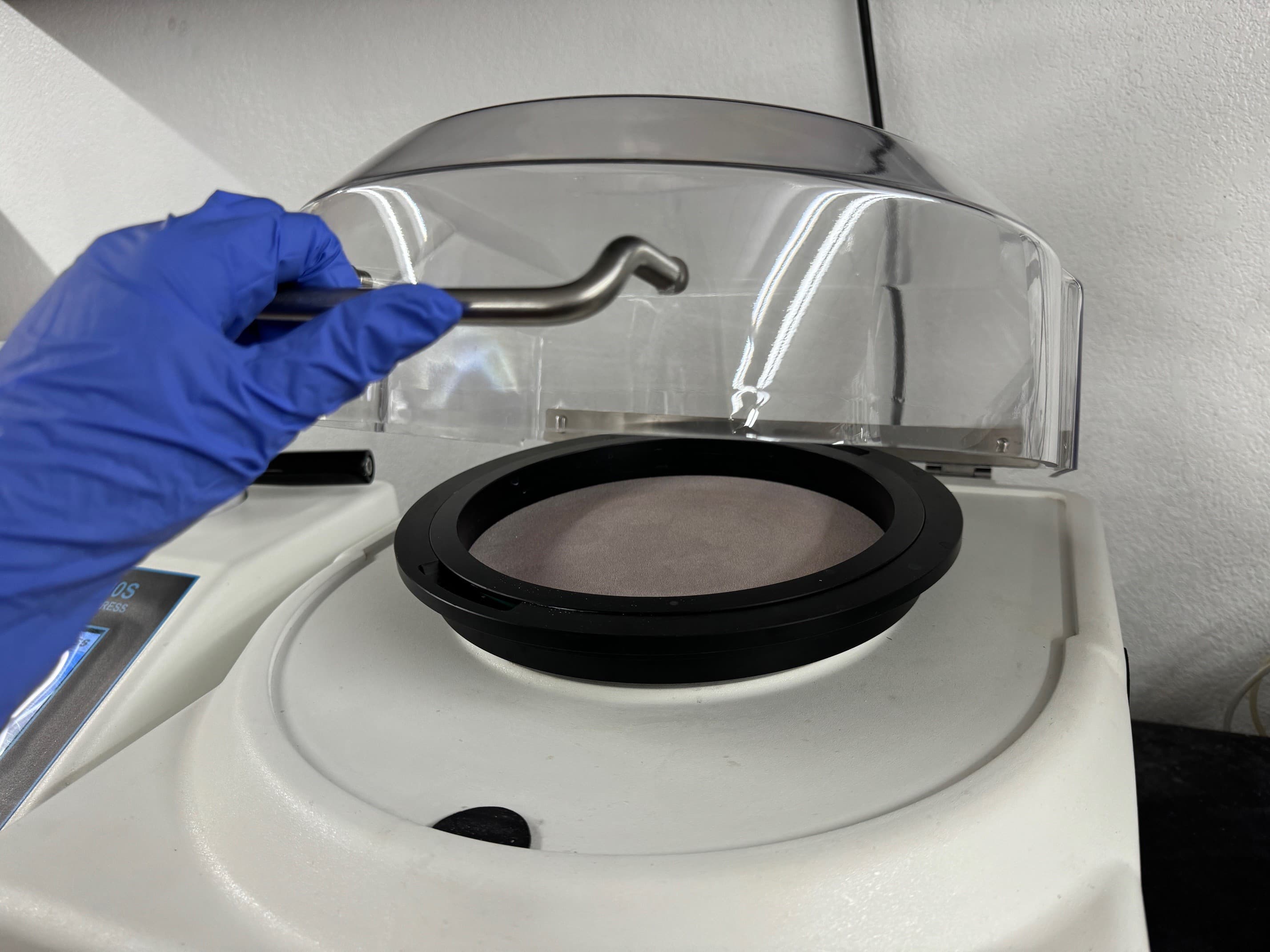 Vibratory Polishing: When It Outperforms Advanced Final Polishing Methods